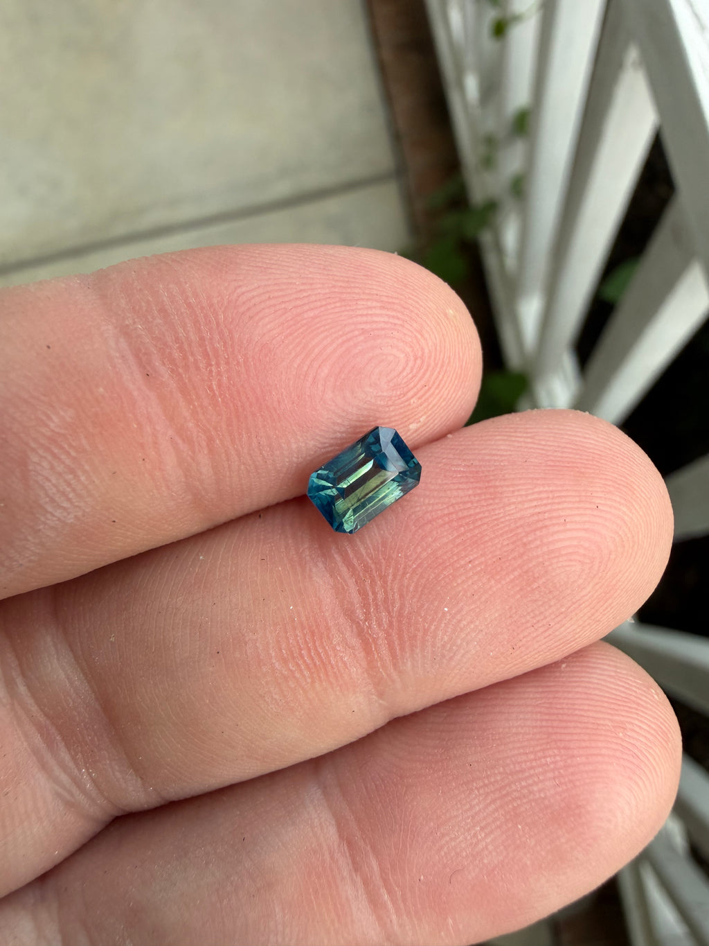 1.38 Ct Parti Sapphire