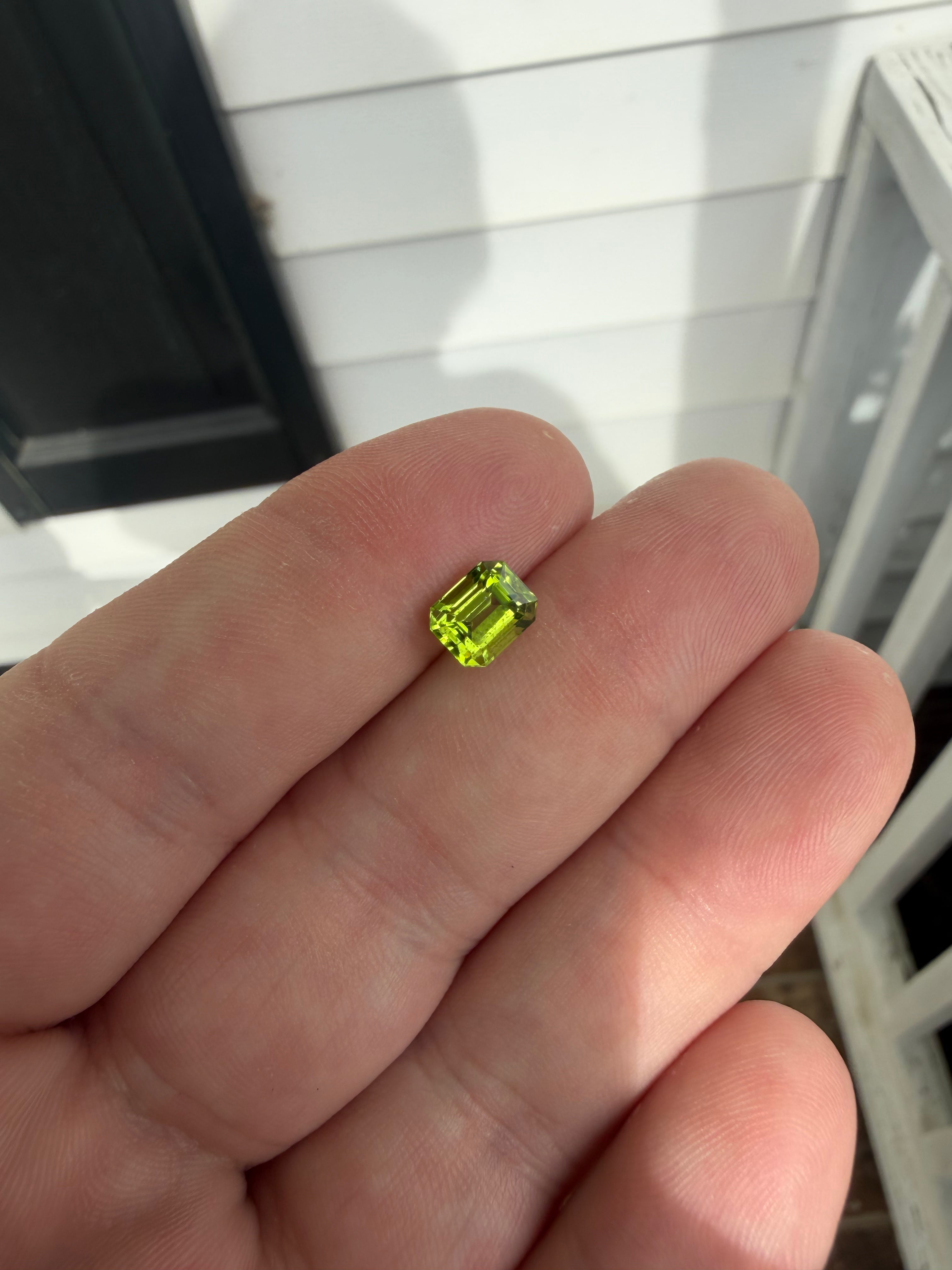 1.85 Ct Peridot