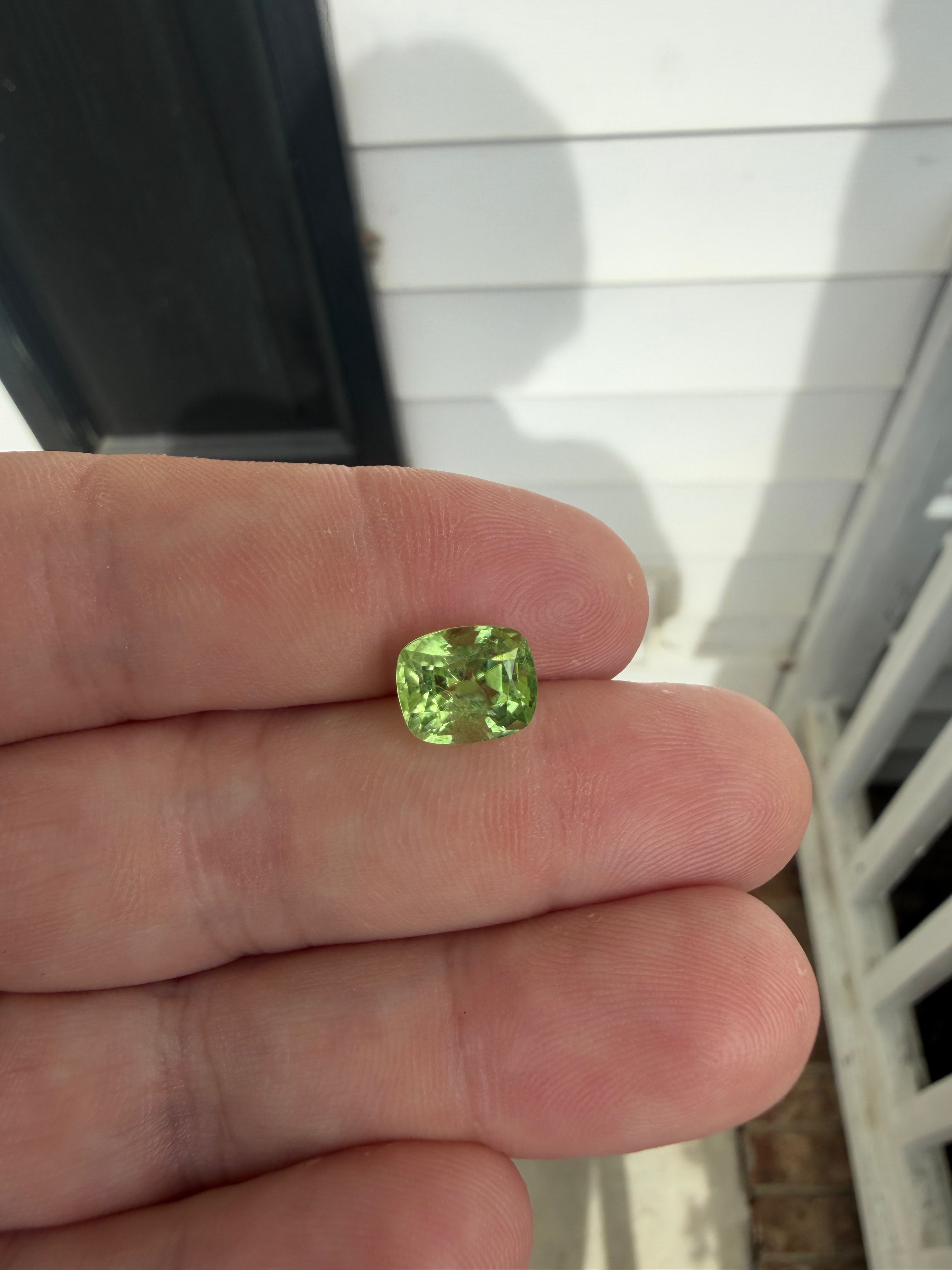 4.01 Ct Peridot