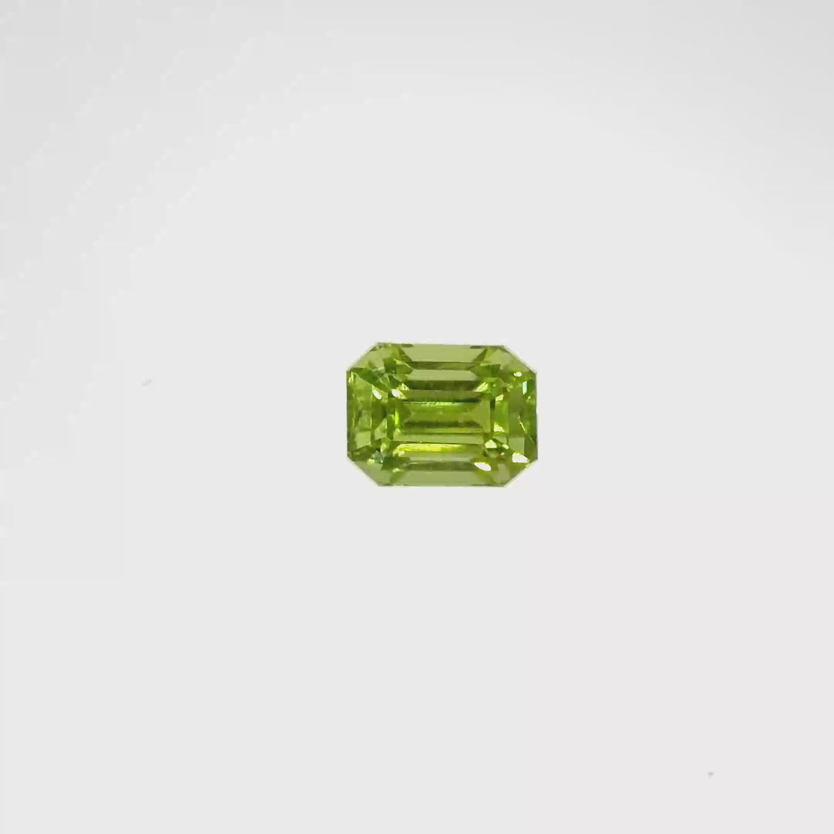 1.91 Ct Peridot