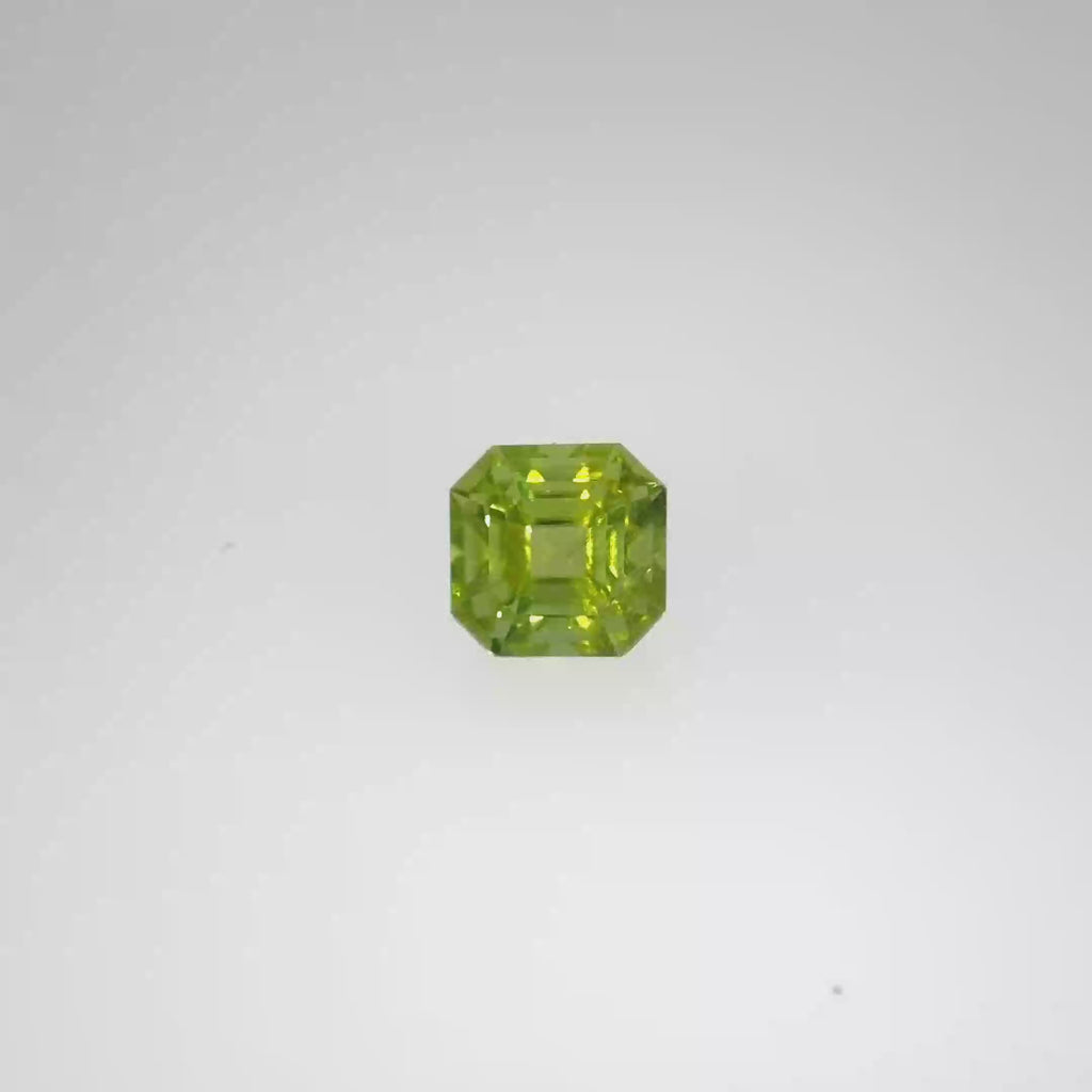 2.41 Ct Peridot