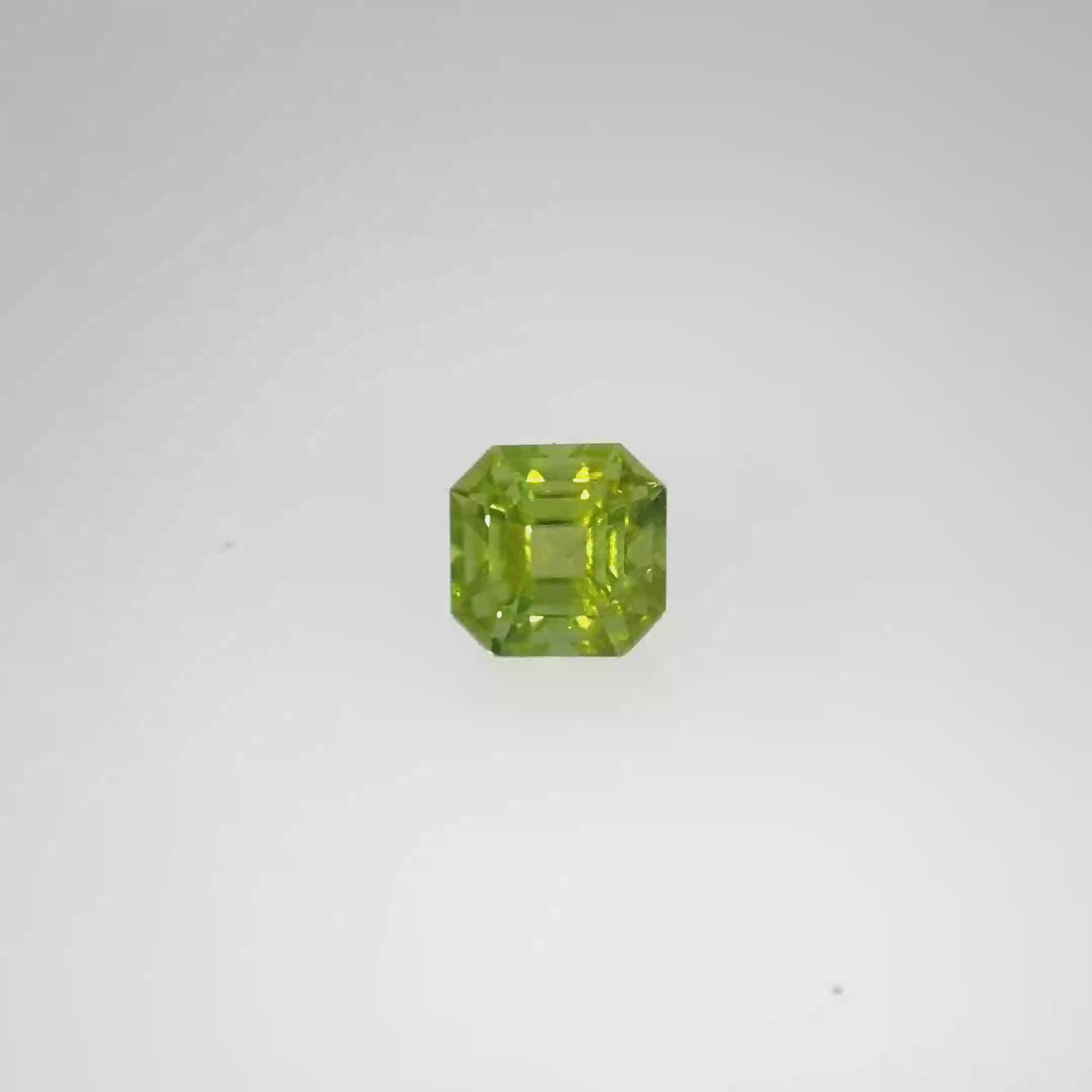 2.41 Ct Peridot